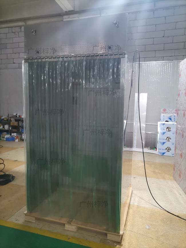 負(fù)壓稱量室定制作現(xiàn)場(chǎng)實(shí)拍圖 負(fù)壓稱量室定制作現(xiàn)場(chǎng)實(shí)拍圖